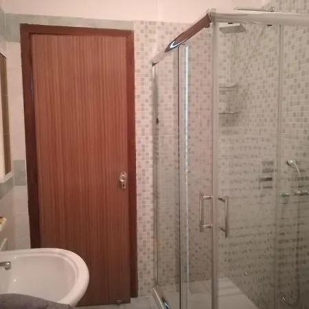 Vacanze Della Corte 度假居 *