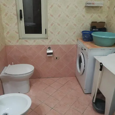 בית נופש Vacanze Della Corte אשאה