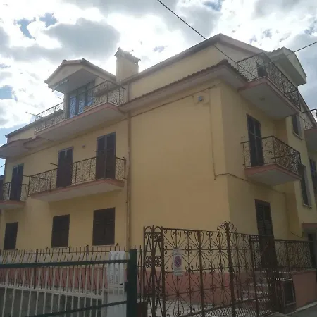 Vacanze Della Corte בית נופש